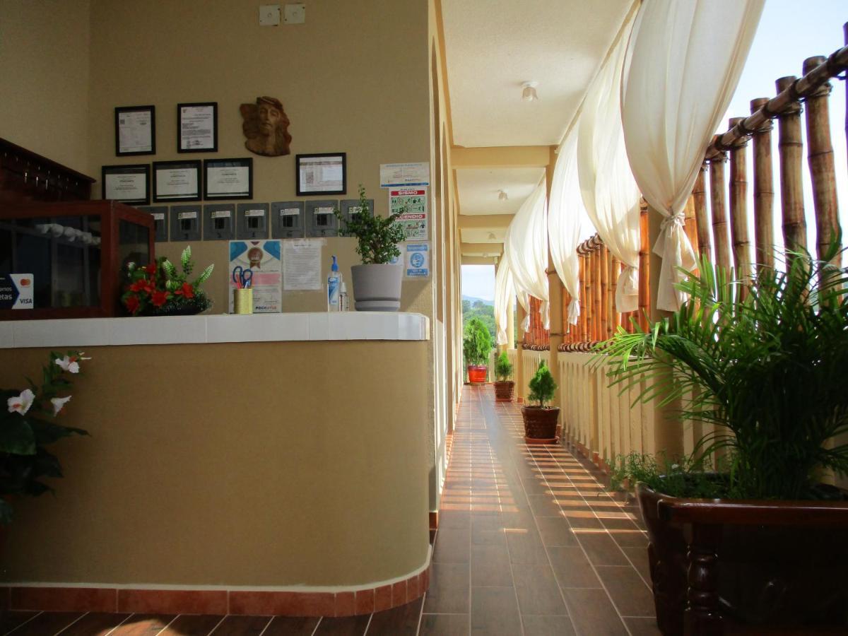 Gloria'S Hotel Estacahuite Экстерьер фото